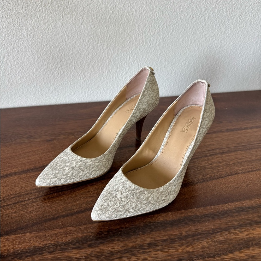 MICHAEL Michael Kors Cream Lace Heels